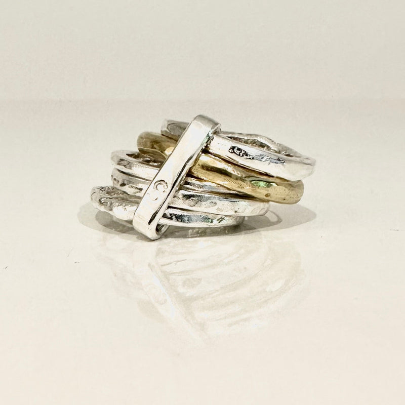 Bague multi anneaux en argent et laiton massif. Finitions brutes et organiques - Isabelle Salvador, statement jewelry