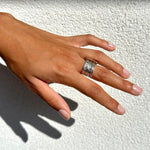 Bague multifils en argent et laiton. Isabelle Salvador, bijoux à forte personnalité. 