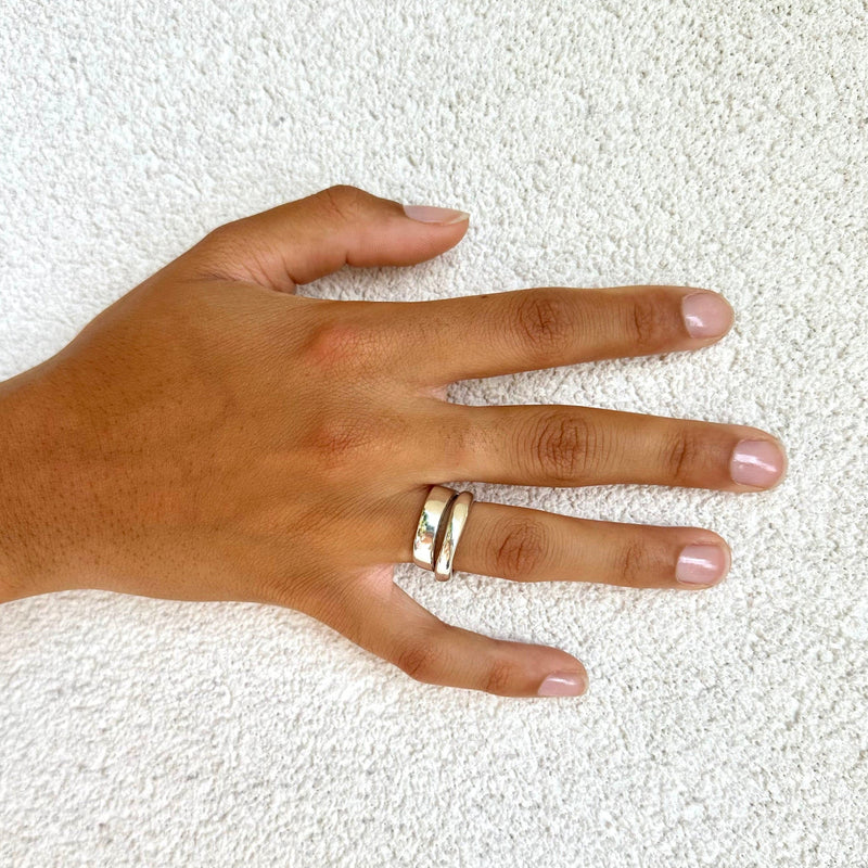 Bague originale, réalisée en argent ou en bronze massif - Isabelle Salvador Jewelry - Bijoux contemporains